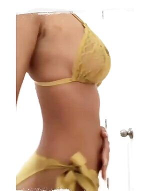 I couldn’t help it when I see Draya Michelle body