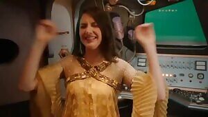 So jealous of Alison Brie here