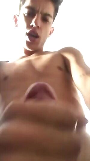 20 dumb boys cumming while showing face