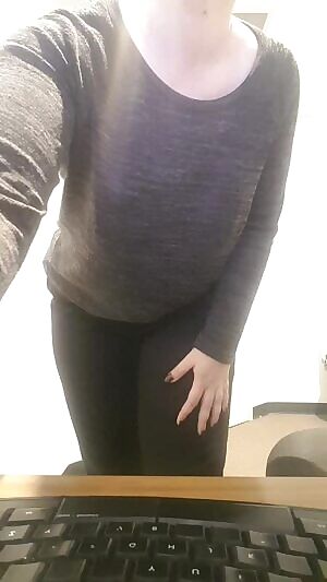 Now who wants to uck me in my office? I'm so horny today 😈