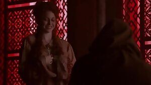 Esmé Bianco in S2E10
