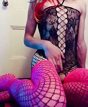 Revealing my true femboy body