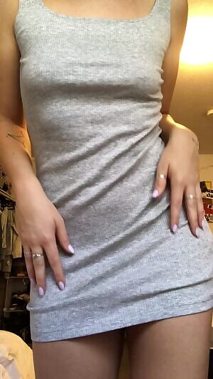 I like having a little secret under my dresses 🤫😏