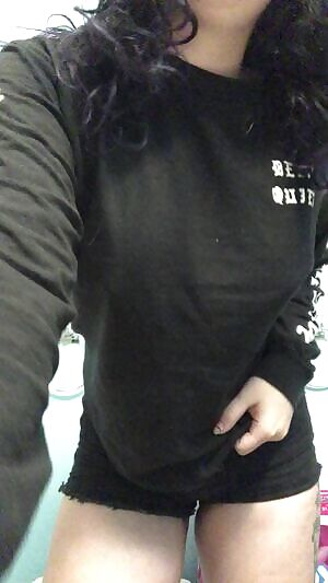 I’m enjoying this random heat wave 😍