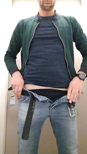 Don't be scared, it's just a boner! 😊 37M4F