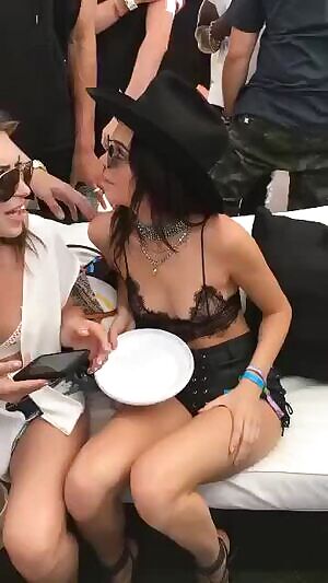 Kylie Jenner zoom