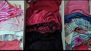 Jennifer Garner picking which panties to wear