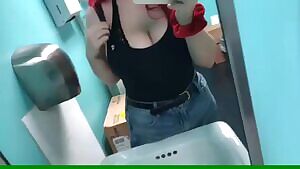 A peep show during work never hurt nobody~Dee