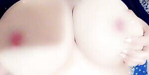 My ghosties are actually a bit more visible here for once 😱