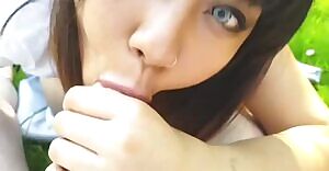 Stunning Girl Gives Outdoor Bj