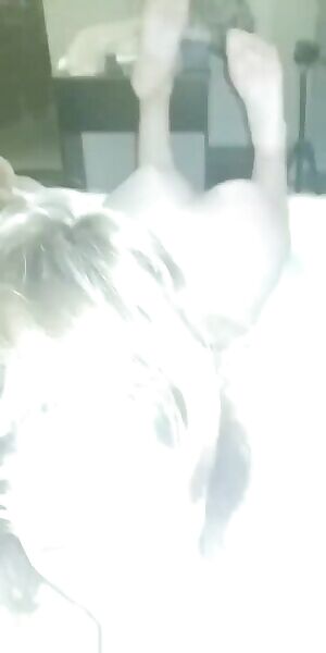 I love when she kicks her feet around.