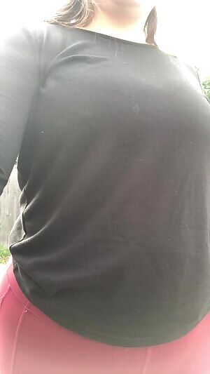 Going a little outside my comfort zone by flashing my labia outside for a bit!