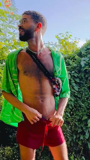 Gay Outdoors Amateur Outdoor Piss Pissing