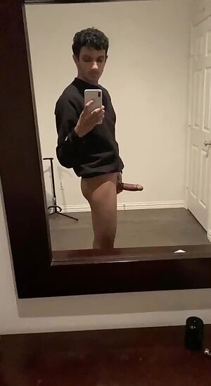 My first gif... 😅🤷🏽‍♂️