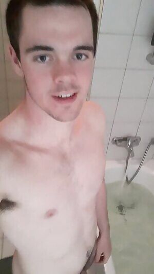 A well deserved bath with nobody to share it with...