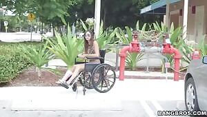 Kimberly Costa – Wheelchair Bound Petite Amateur Gets Banged