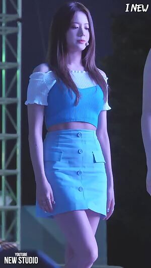 Fromis_9 - Gyuri & Saerom