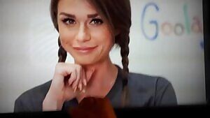 Faith Goldy gets a nut