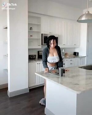 Lateria is everything - Felt Great This Morning! 🤷🏽‍♀️♥️ #fyp #...