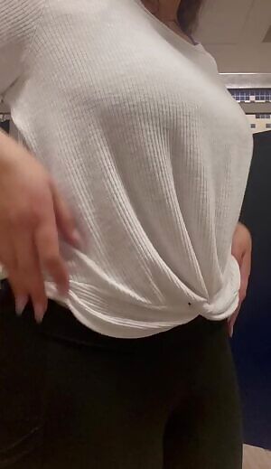 Hot and sweaty post-work out 💧