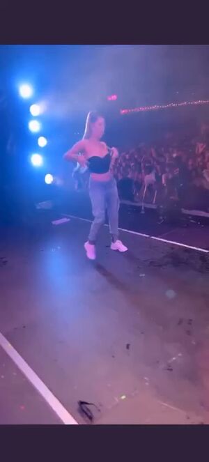 Nip Slips Amateur Dancing Flashing Nipslip