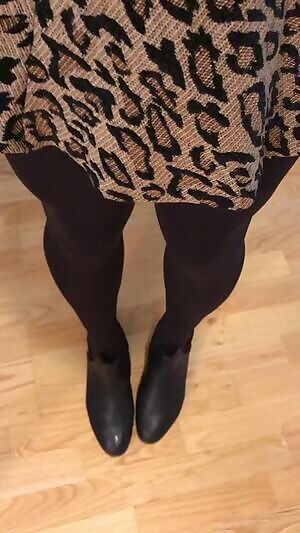 When the cats away the mice will play 😜