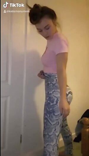 YouTube star twerking