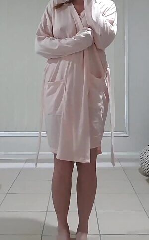 Its getting so ucking cold and still no cuddlebuddy.