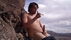 The first outdoor cum spray is so fucking epic.