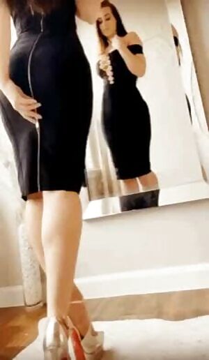 “wow strong flex, the red bottoms don’t even match... ...nvm”