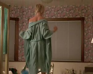 Jaime Pressly has it