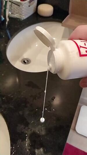 DIY CumLube attempt #1 - I think I made paint. hmm