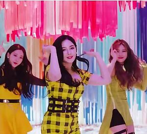 Momoland - Nancy & Yeonwoo