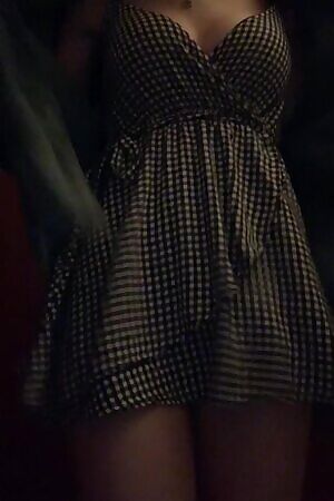 showing off my dinner outfit in the restaurant bathroom