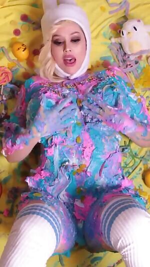 Things got a little... messy. 😌🍭