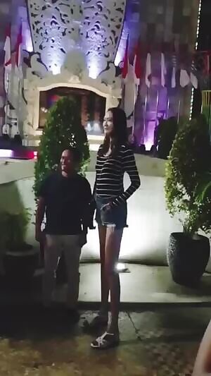 6ft8 khorloo