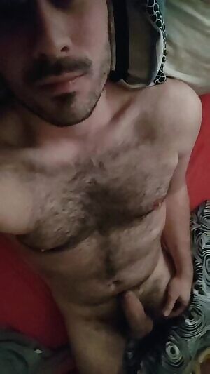 My cock is leaking pre-cum.. I need your tongue or hand so bad.. Or may be you can't wait anymore and u just want to feel me fucking u hard ? Tell me.. J'ai très envie de ta langue..