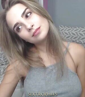 She loves a good smacking