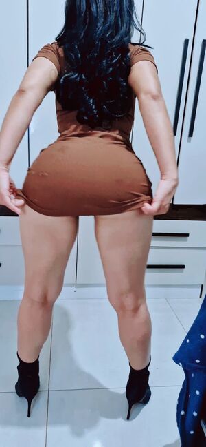 No Face Amateur Ass Cute MILF