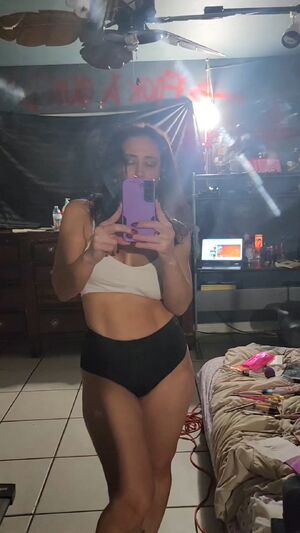 Hips Don't Lie Ass Brunette Cougar