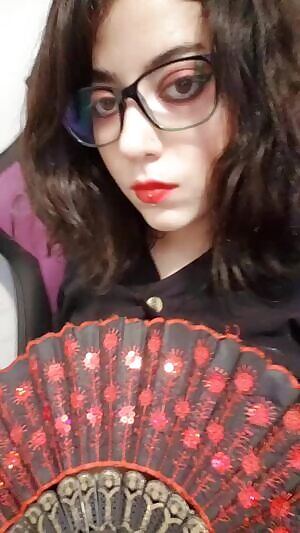 imagine robert smith with big tiddies 🤔