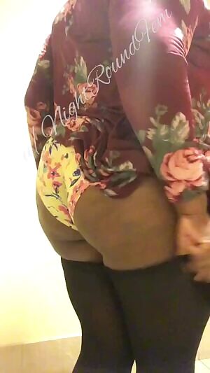 Could use you a hand! Or a tongue.....