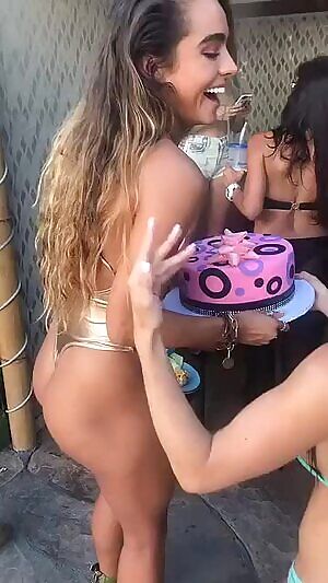 Snapchat - 9.16.2017 - More in comments