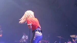 Hayley. Ass. Jeans. Redux.