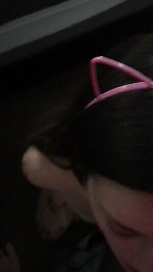 wifey letting me blow on her face