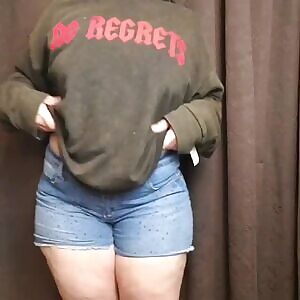 Cum play with me. Let's have some fun 😘