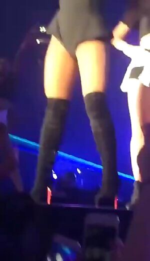 Goddess Ariana got me drinking my cum again