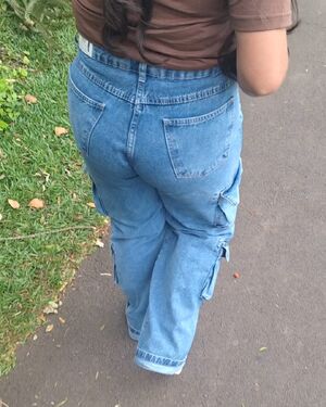 Booty in Jeans Ass Candid Fetish