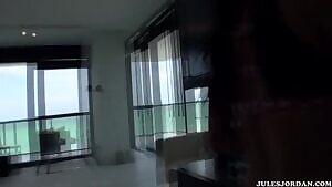 Bounce Those Boobies