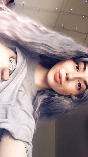 No classes today, who wants to play?! This petite 19 year old is up for vanilla and domme! //